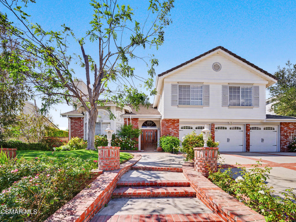 1221 Gentilly Place - Photo 0