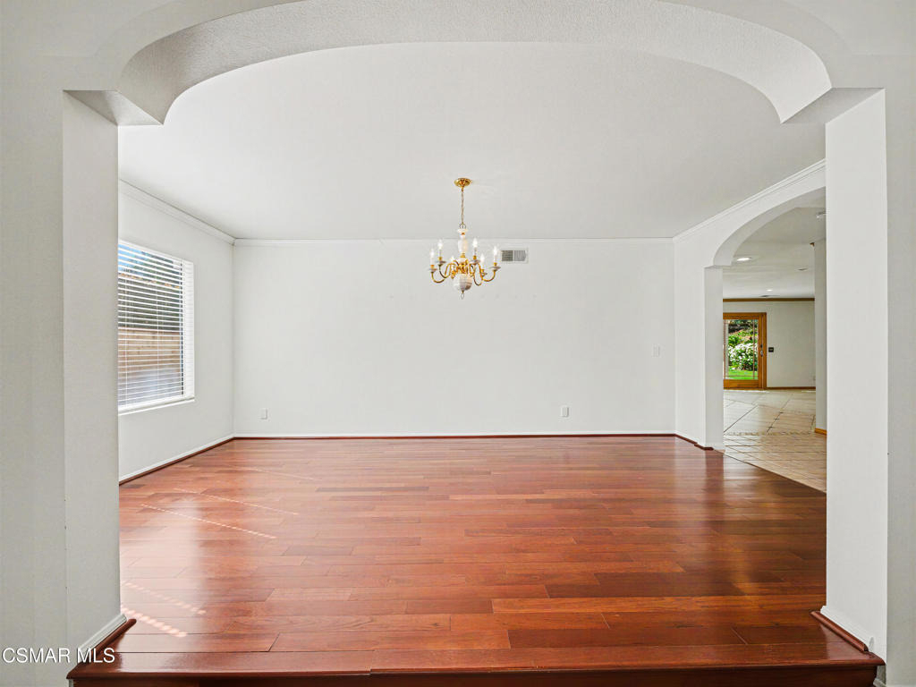 1221 Gentilly Place - Photo 8