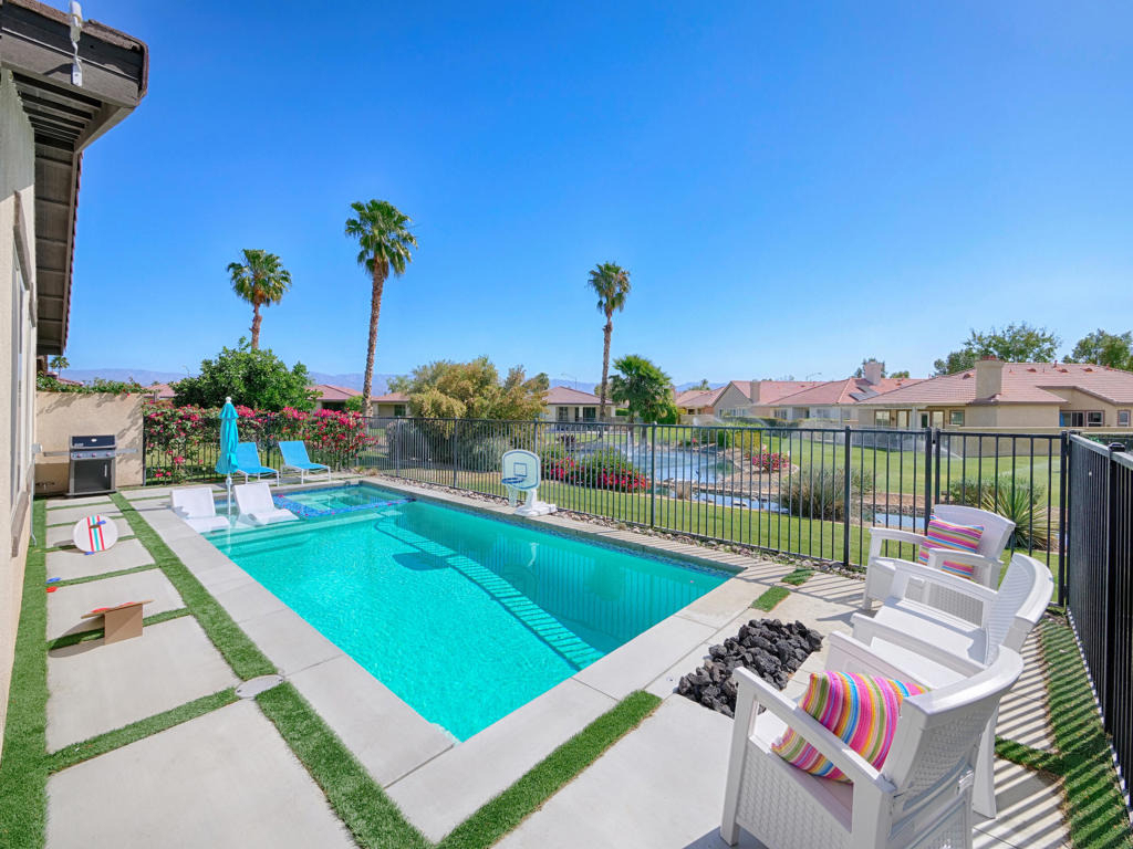49550 Beatty Street - Photo 0