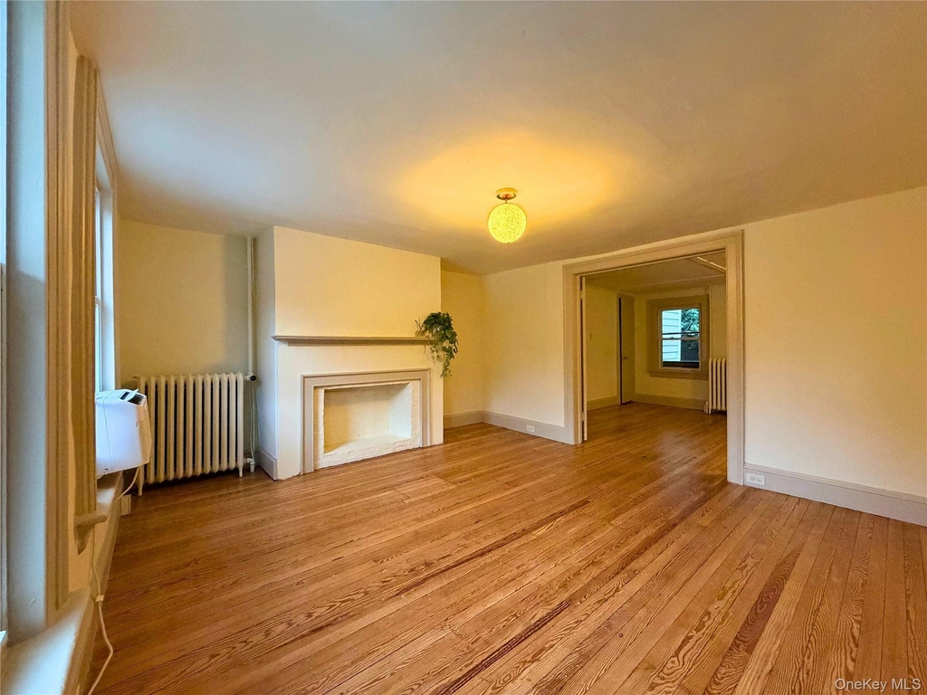 79 Ann Street - Photo 2