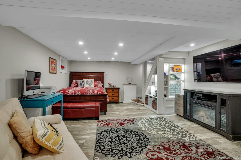 20 Linda Place - Photo 17