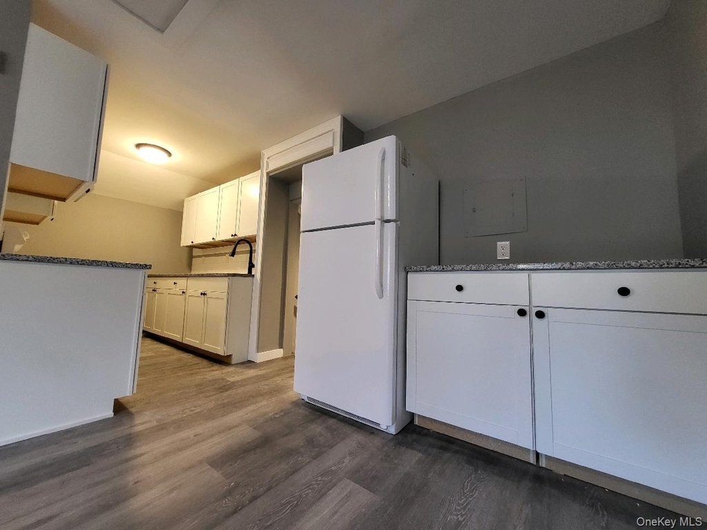 1 S Montgomery Street - Photo 11