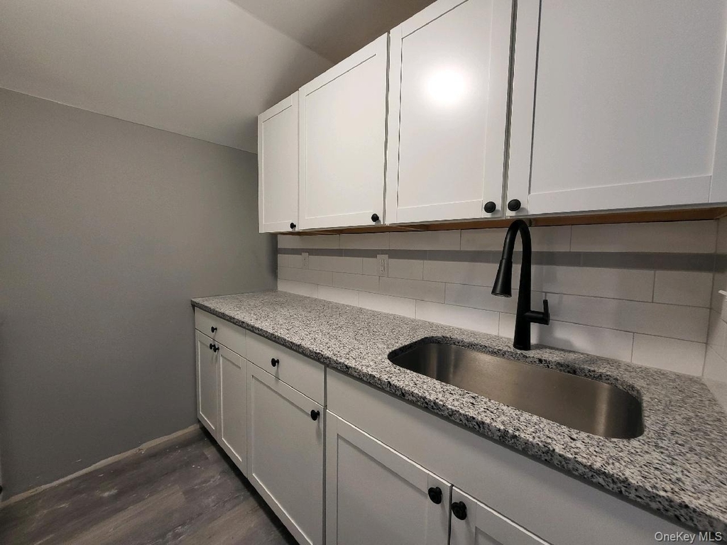 1 S Montgomery Street - Photo 9
