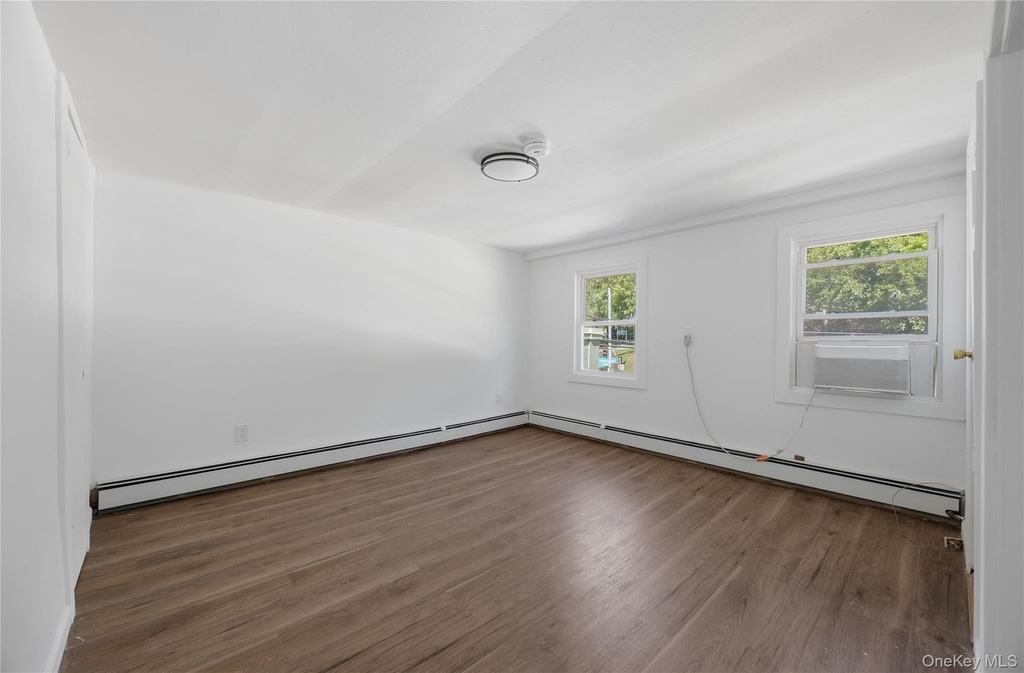 135 N Highland Avenue - Photo 8