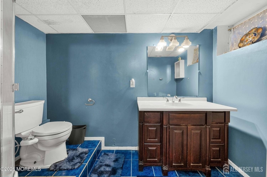 1 Quincy Circle - Photo 32