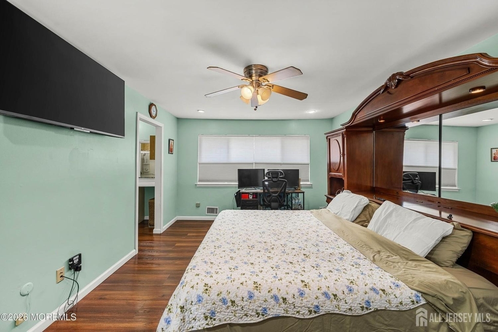 1 Quincy Circle - Photo 18