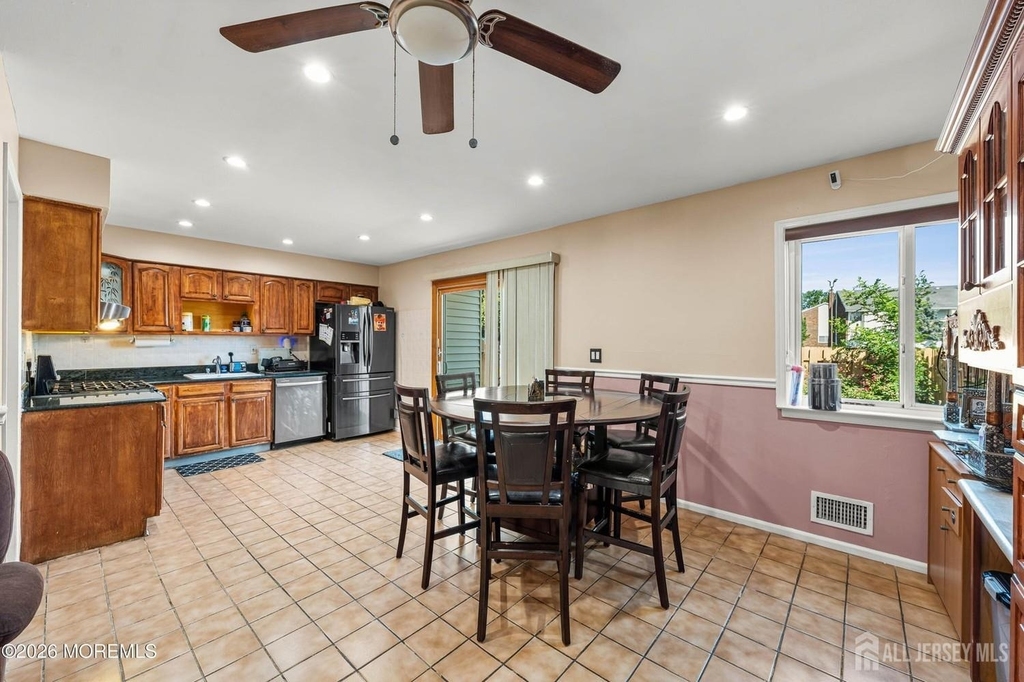 1 Quincy Circle - Photo 15