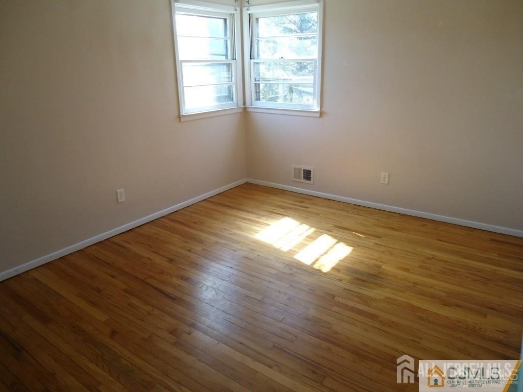 207 Avenel Street - Photo 6