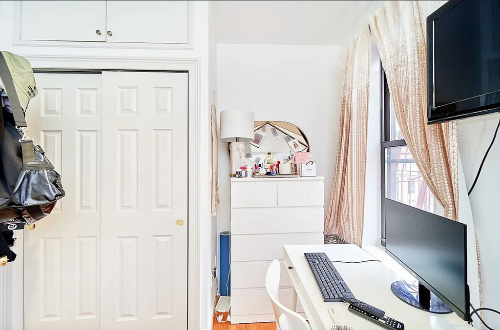 172 Mulberry Street - Photo 2