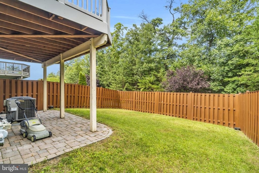 25241 Beach Place - Photo 38