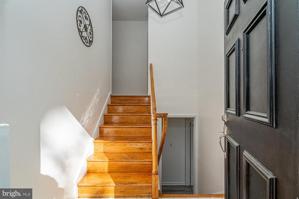 3535 Memorial Street - Photo 4