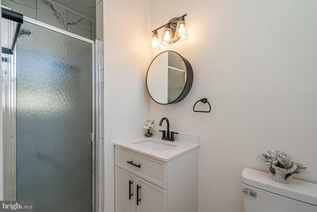 3535 Memorial Street - Photo 21