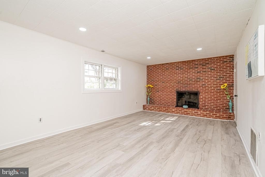 3535 Memorial Street - Photo 28