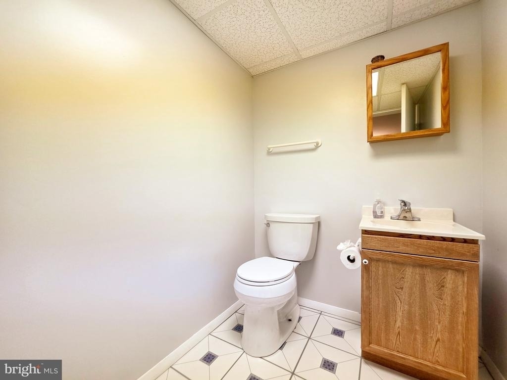 9910 Kingsbridge Drive - Photo 28