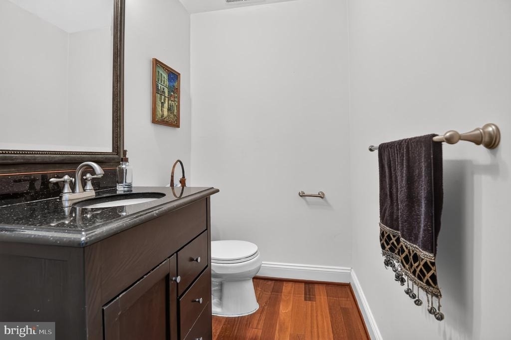 5124 Kenwood Drive - Photo 34