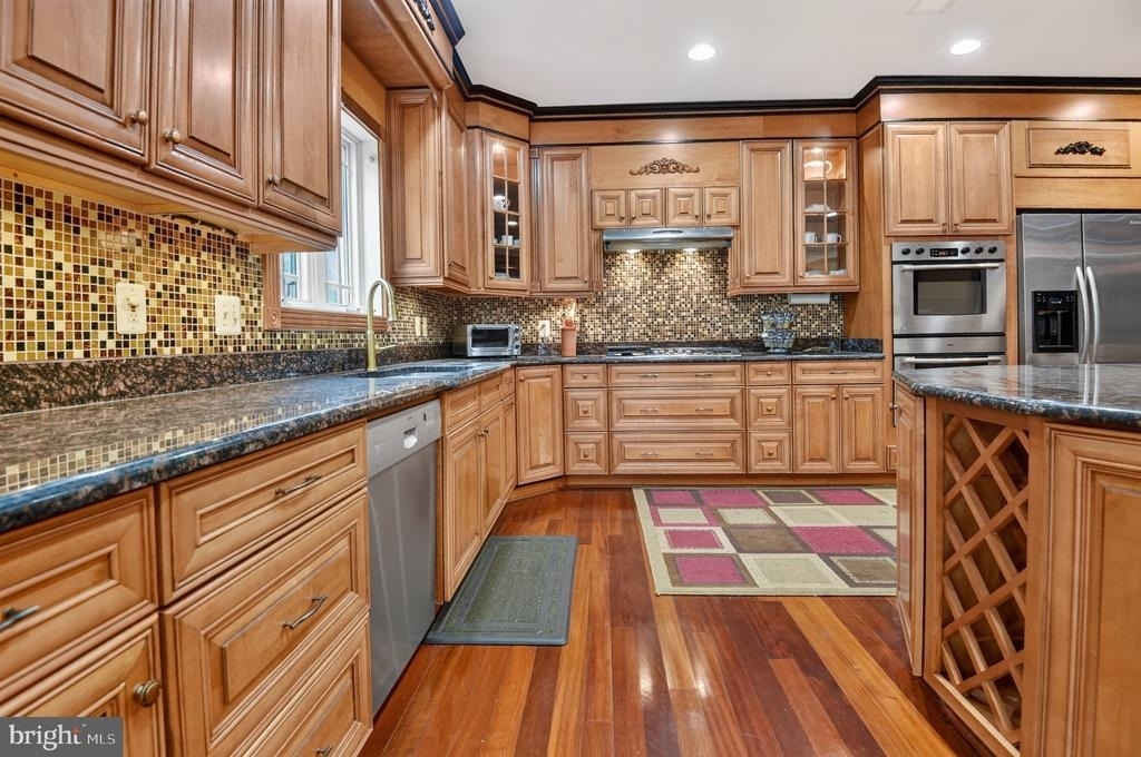 5124 Kenwood Drive - Photo 9