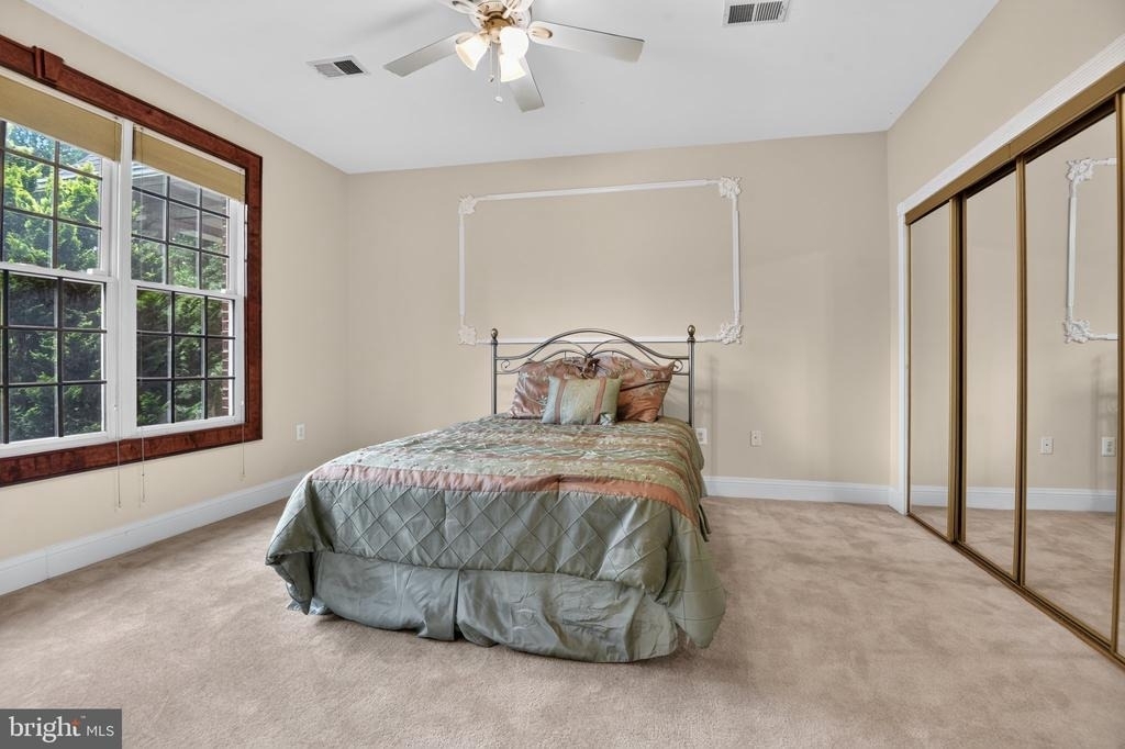5124 Kenwood Drive - Photo 33