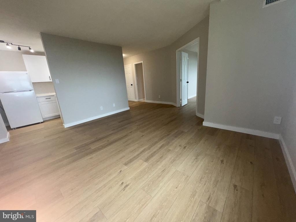 501 Slaters Lane - Photo 34