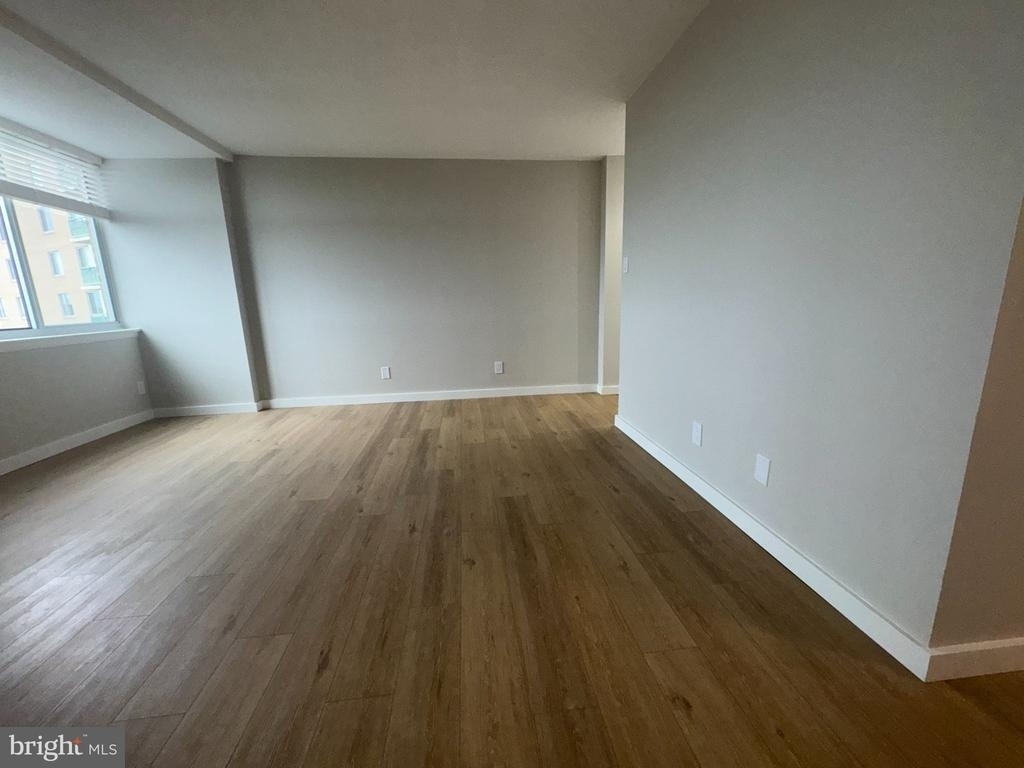 501 Slaters Lane - Photo 45