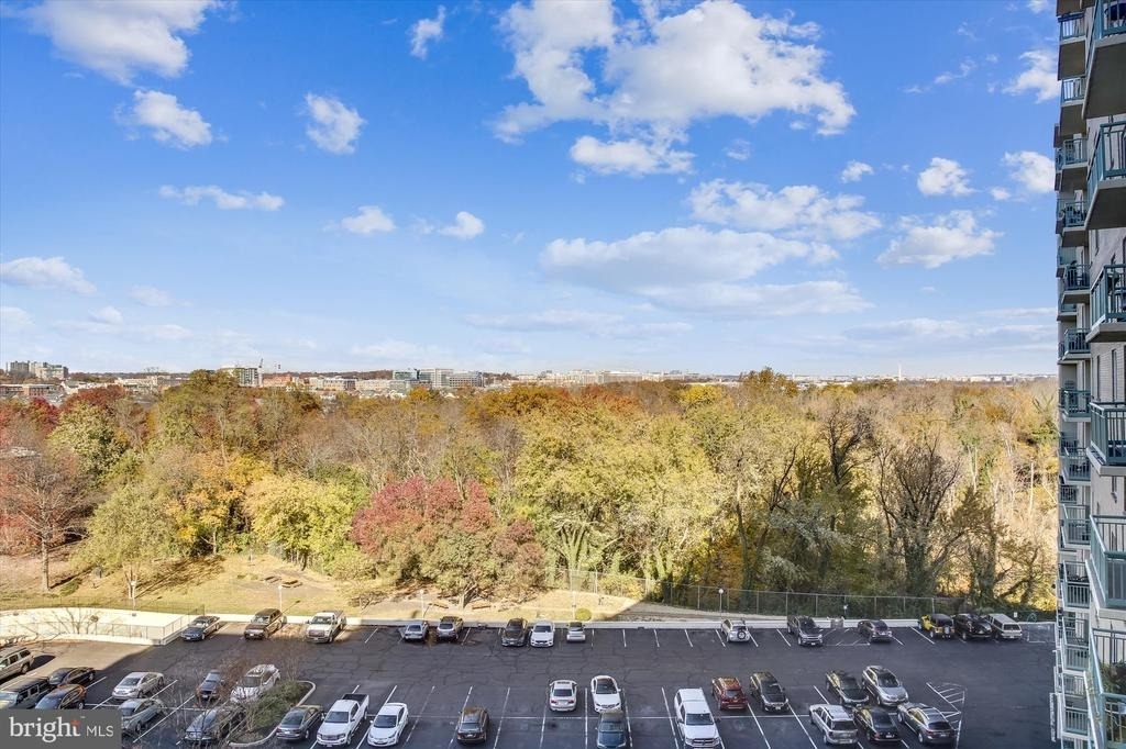 501 Slaters Lane - Photo 16