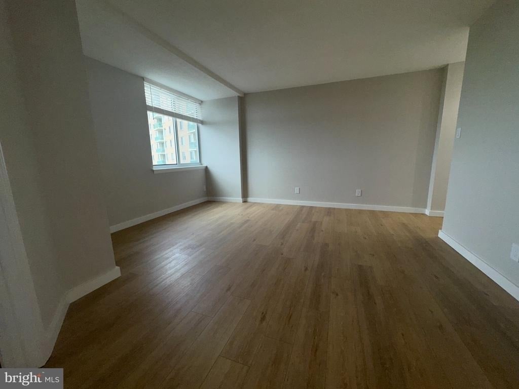501 Slaters Lane - Photo 47
