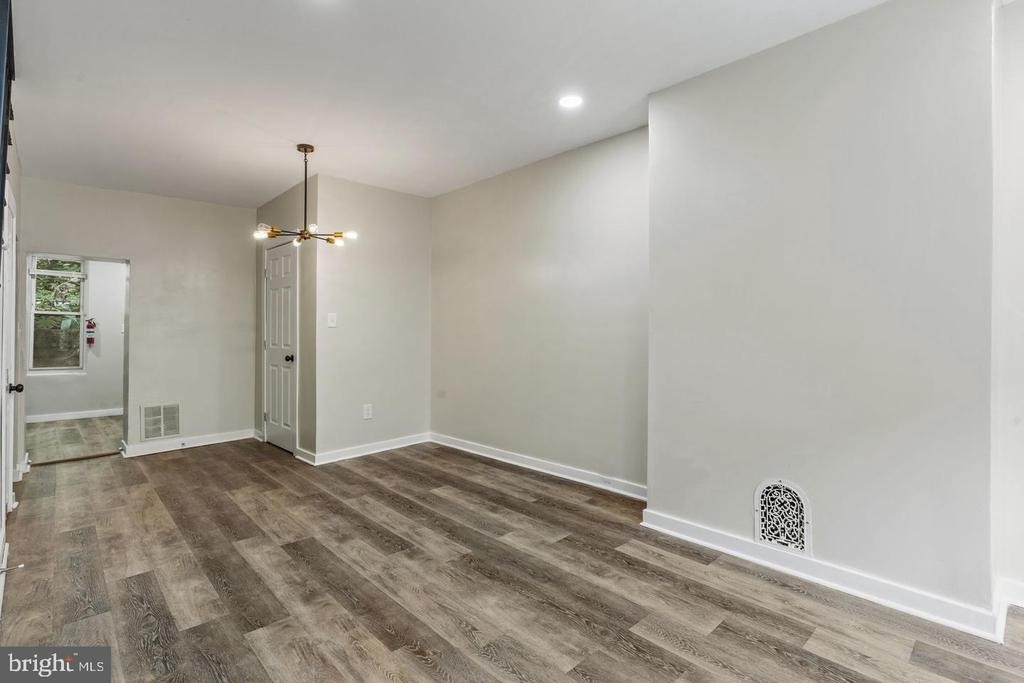 1931 S Bonsall Street - Photo 3