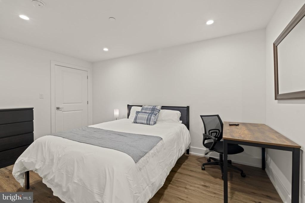 119 Greenwich Street - Photo 17