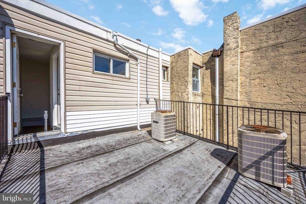 740 Christian Street - Photo 12