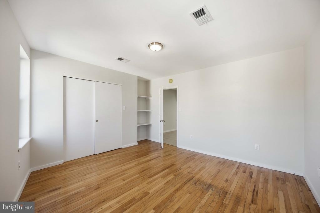 740 Christian Street - Photo 10