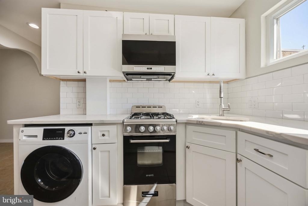 740 Christian Street - Photo 7