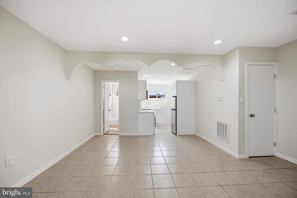 740 Christian Street - Photo 3