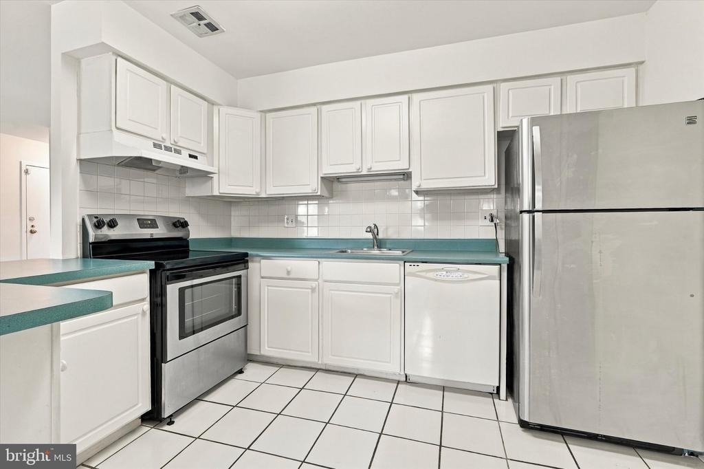 4000 Gypsy Lane - Photo 5