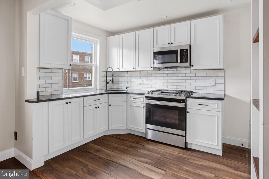 8119 Terry Street - Photo 16