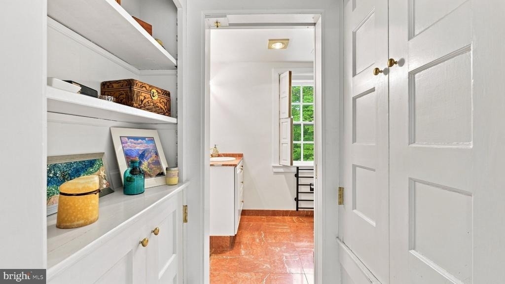 1011 Washington Lane - Photo 33