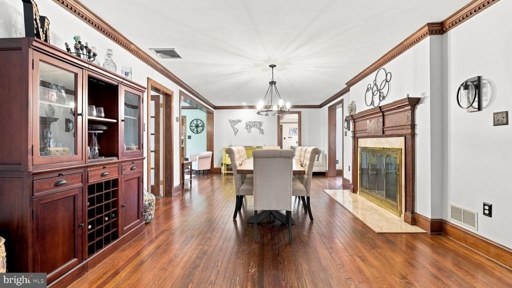 1011 Washington Lane - Photo 10