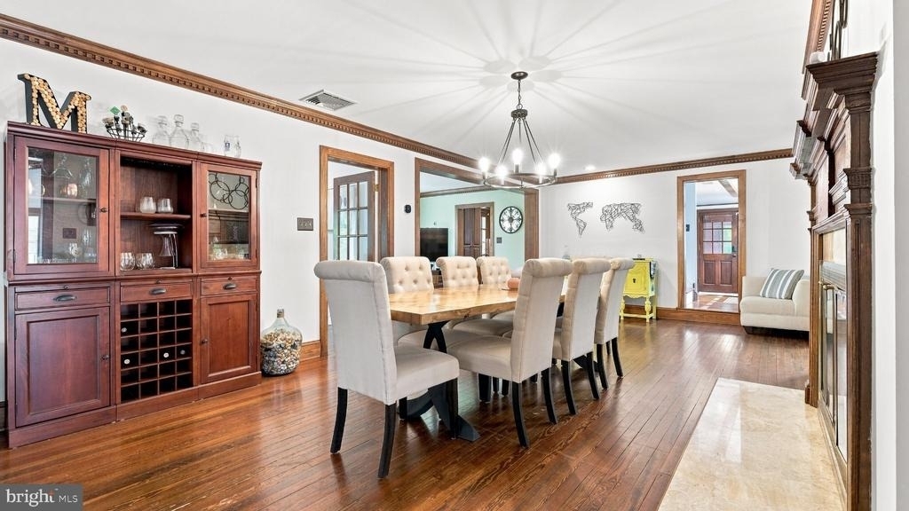 1011 Washington Lane - Photo 11
