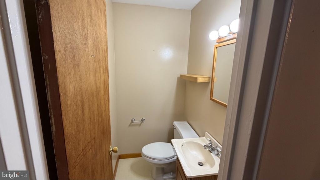 1420 Greenway Road - Photo 8