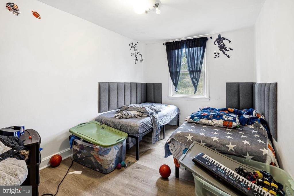141 W 21st Street - Photo 8