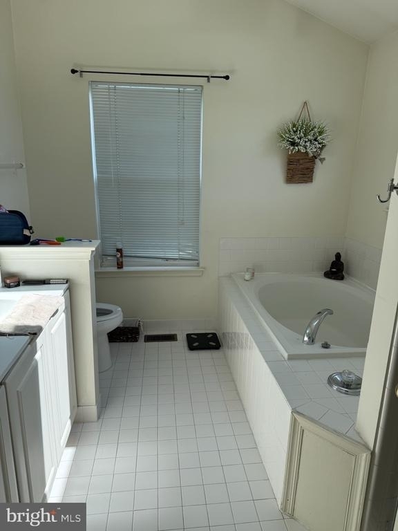 37 Lincoln Drive - Photo 4