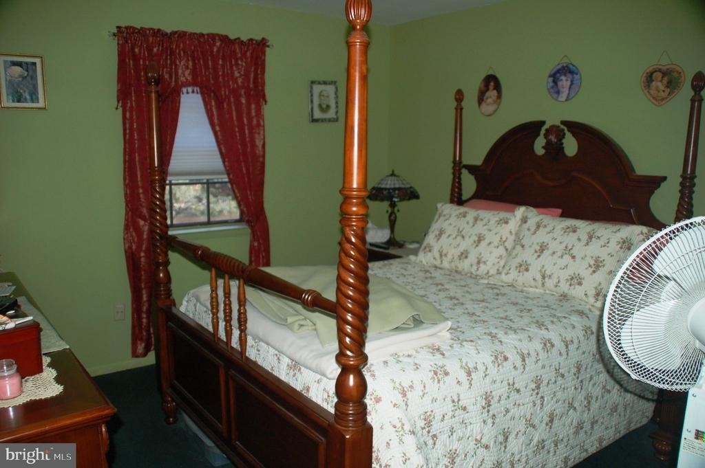 176 Kenton Drive - Photo 2