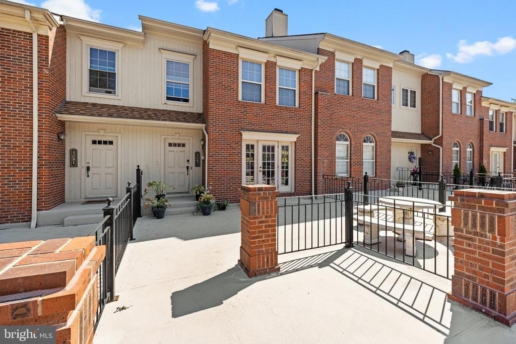 5082 Main Street - Photo 29