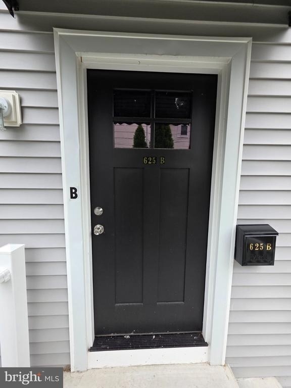 625 Cooper Street - Photo 1