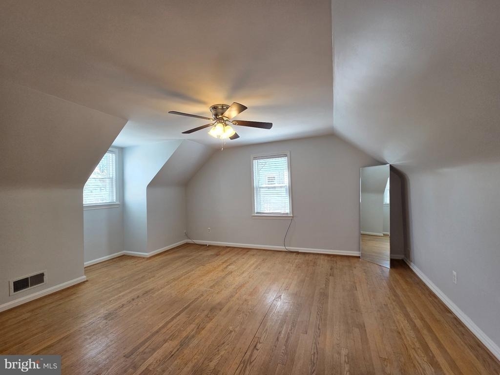 6412 Foster Street - Photo 17