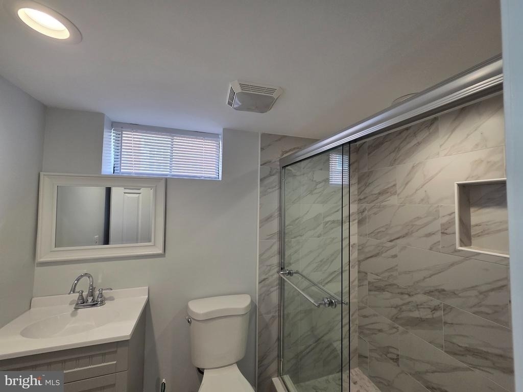 6412 Foster Street - Photo 25