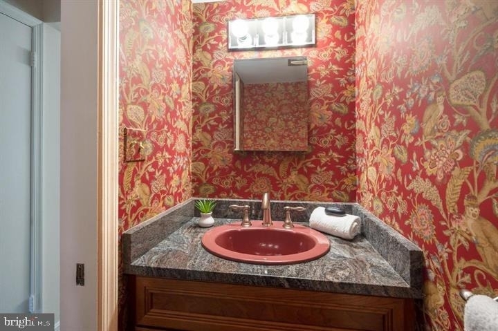 2105 Bucknell Terrace - Photo 11