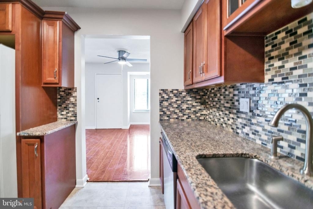 8865 Rollright Court - Photo 10