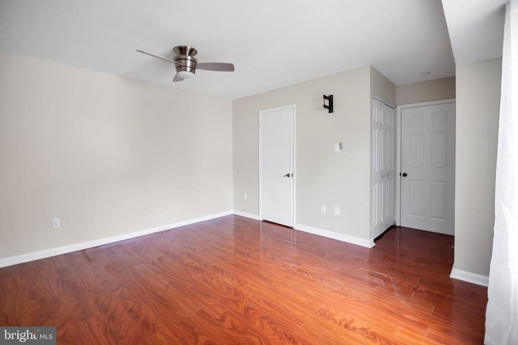 8865 Rollright Court - Photo 18