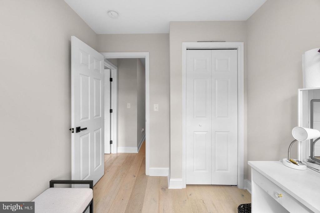 2639 Loyola Northway - Photo 18