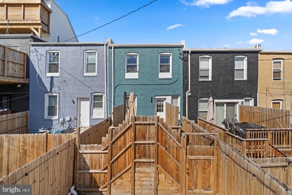 2639 Loyola Northway - Photo 27