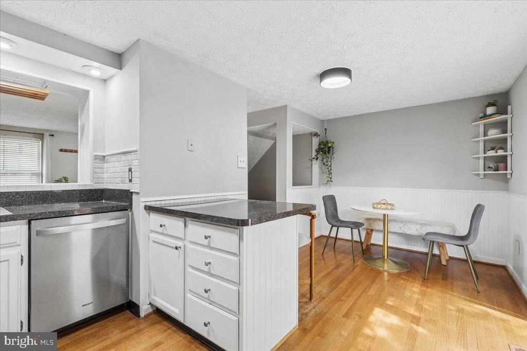 575 Melissa Court - Photo 8